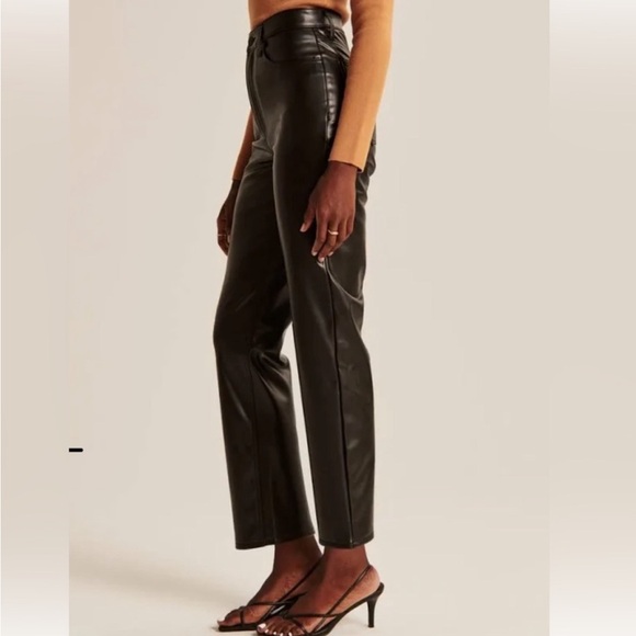Abercrombie & Fitch The Ankle Straight Ultra High Rise vegan faux Leather Pants - Picture 7 of 7